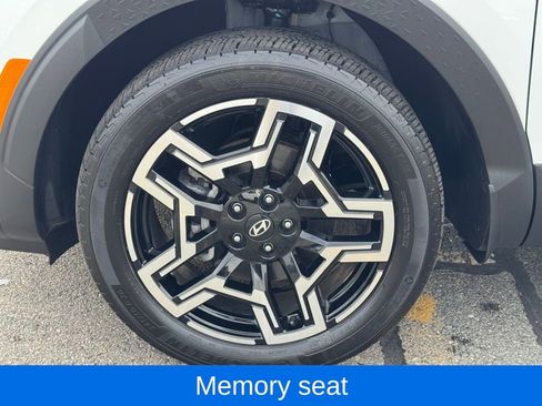 Used 2025 Hyundai Santa Cruz Limited AWD/4WD image 10