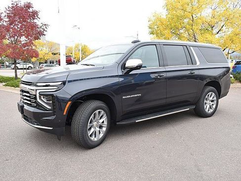 New 2026 Chevrolet Suburban Premier image 3