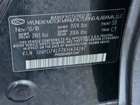 Used 2019 Hyundai Elantra SE w/ Cargo Package FWD image 12