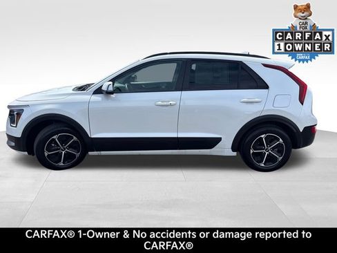 Used 2023 Kia Niro EX FWD image 4