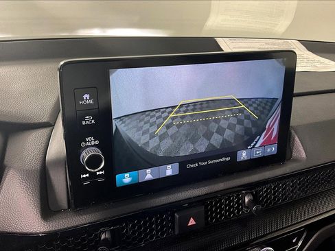 Used 2023 Honda CR-V Sport Touring image 15