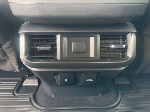 Certified 2023 Ford F150 Lariat AWD/4WD image 36
