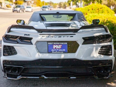 Used 2021 Chevrolet Corvette Stingray Premium Conv w/ Z51 Performance Package image 6