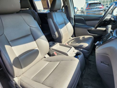 Used 2016 Honda Odyssey Touring image 15