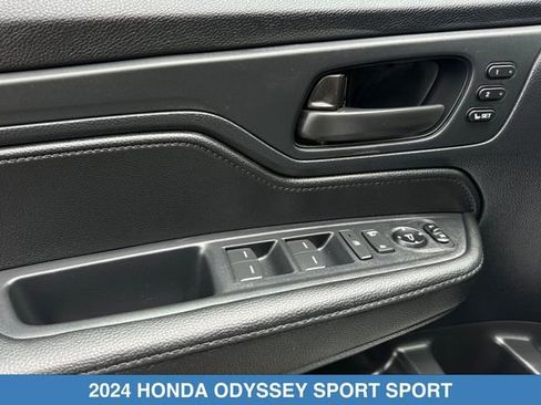 Certified 2024 Honda Odyssey Sport image 13