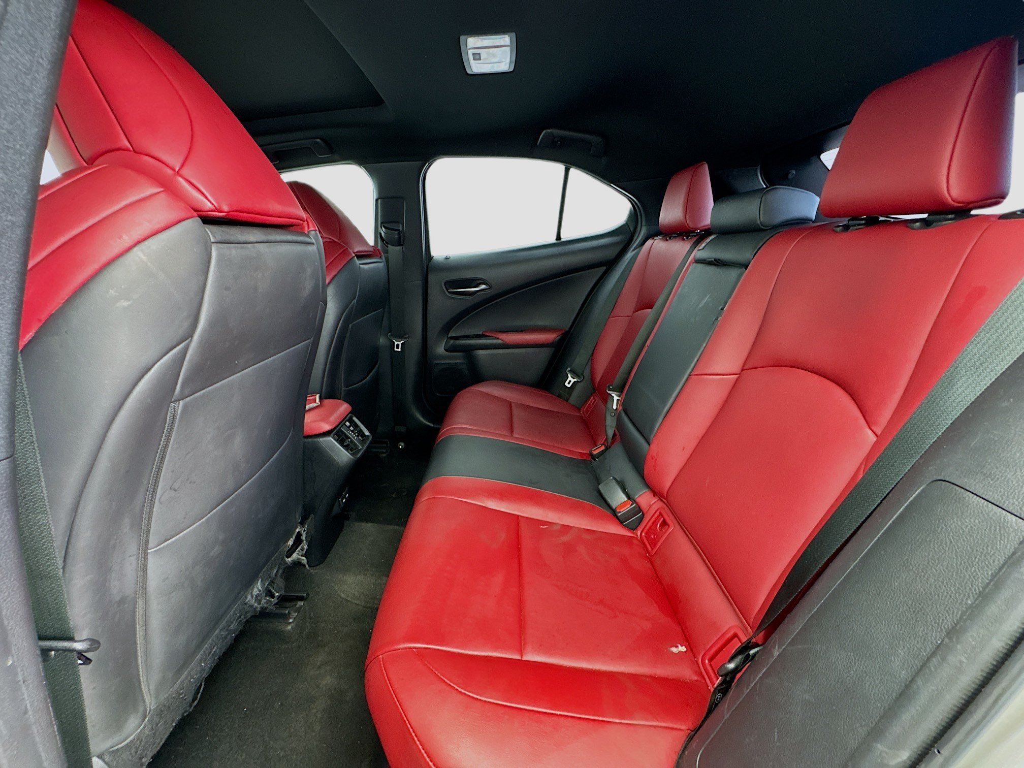 Used 2022 Lexus UX 250h F Sport w/ F Sport Premium Package AWD/4WD image 15