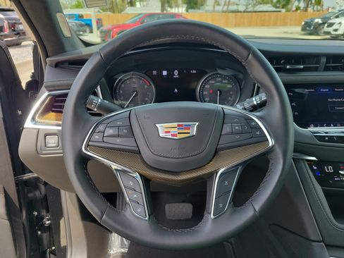 Used 2023 Cadillac XT5 Premium Luxury w/ Platinum Package image 32