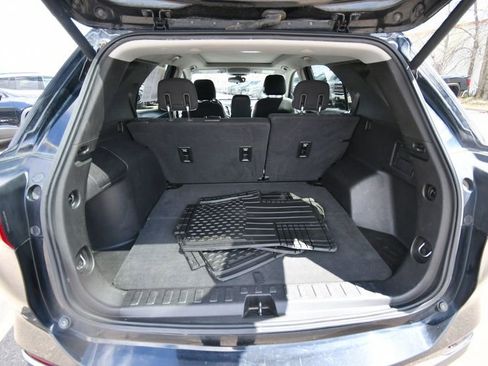 Used 2019 Chevrolet Equinox LT w/ LT True North Edition AWD/4WD image 6