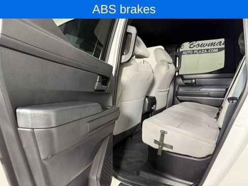 Used 2025 Toyota Tacoma SR5 image 15