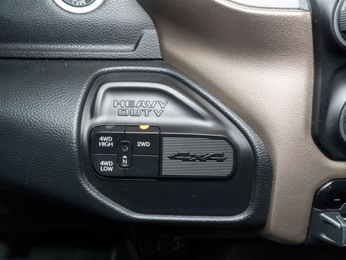 Used 2020 RAM 2500 Laramie image 22