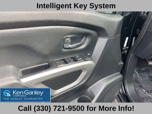 Used 2023 Nissan Titan SV w/ SV Convenience Package image 26