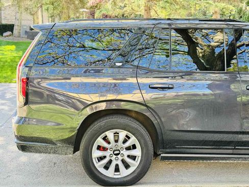 Used 2023 Cadillac Escalade Sport w/ Touring Package AWD/4WD image 5
