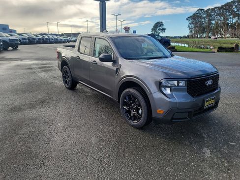 New 2026 Ford Maverick XLT w/ XLT Luxury Package image 36