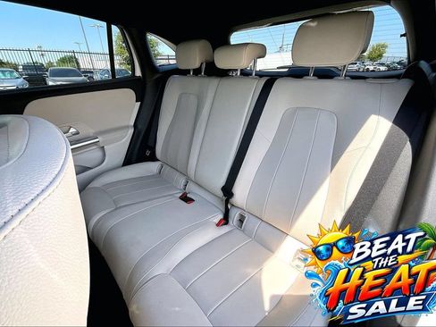 Used 2025 Mercedes-Benz GLA 250 image 29