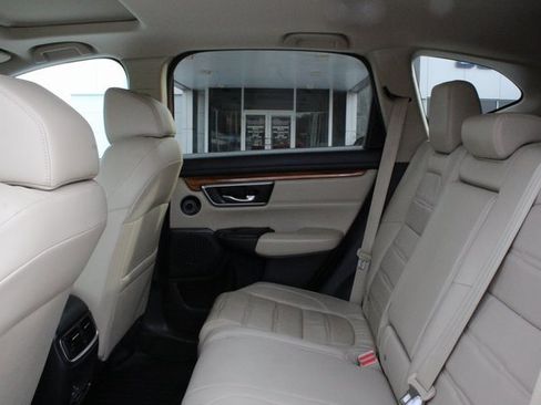 Used 2019 Honda CR-V Touring image 13