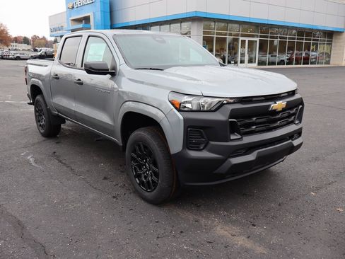 New 2026 Chevrolet Colorado W/T image 2