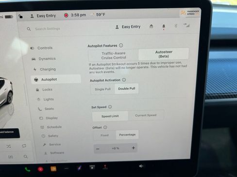 Used 2023 Tesla Model 3 Standard Range image 25