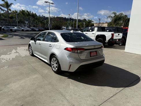 Certified 2026 Toyota Corolla LE image 9