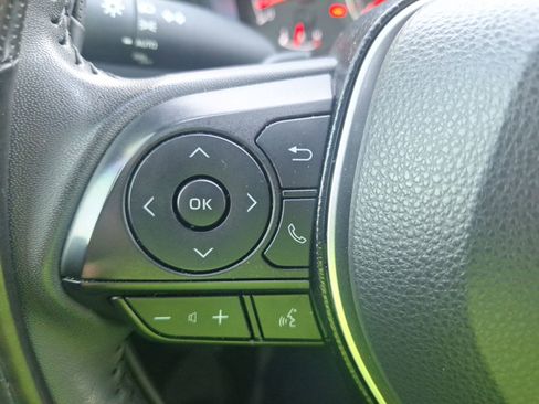 Used 2021 Toyota Corolla SE image 22