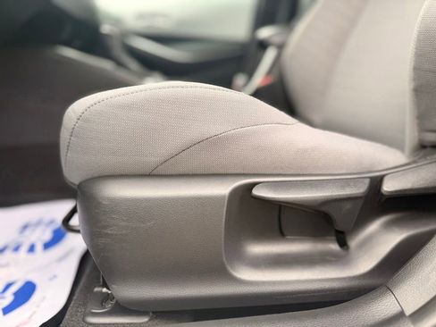 Used 2025 Toyota Corolla SE FWD image 11