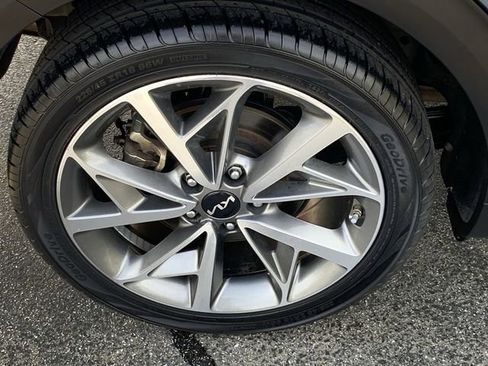 Used 2022 Kia Niro Touring Special Edition image 33