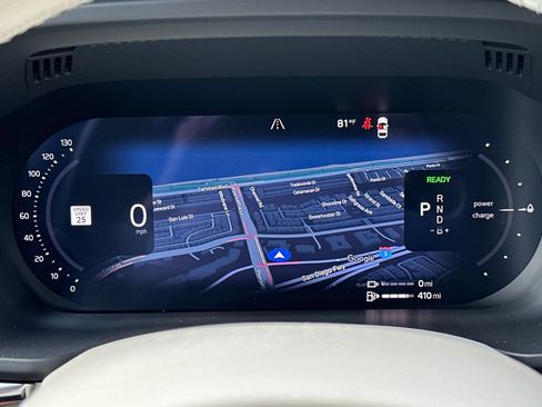 New 2026 Volvo XC60 T8 Ultra w/ Protection Package Premier image 22