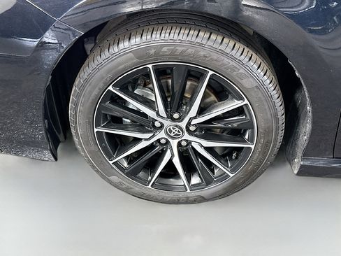 Used 2024 Toyota Camry SE image 37