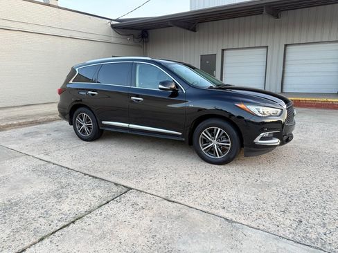 Used 2017 INFINITI QX60 FWD w/ Premium Plus Package image 6