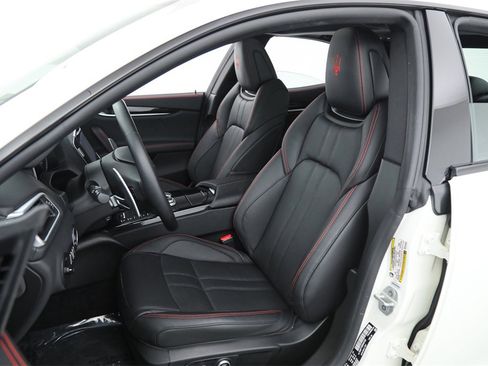 Certified 2024 Maserati Ghibli Modena Ultima Q4 image 22