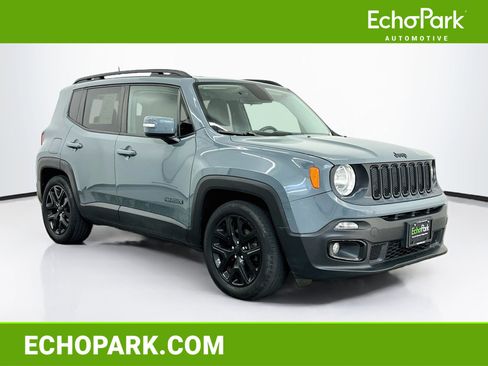 Used 2017 Jeep Renegade Altitude FWD image 1