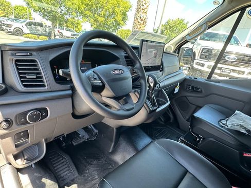 New 2026 Ford Transit 250 148 Medium Roof w/ Load Area Protection Package RWD image 21