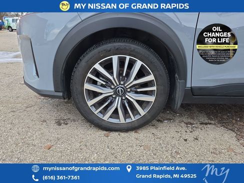 Used 2024 Nissan Kicks SV image 31