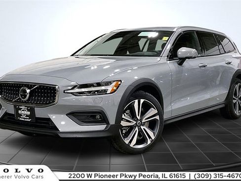 New 2026 Volvo V60 B5 Cross Country Plus w/ Climate Package image 1