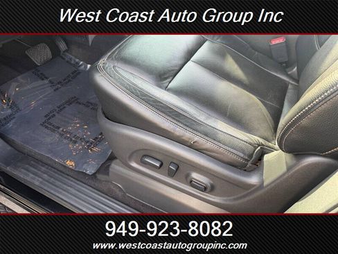 Used 2016 Nissan Titan SL image 13