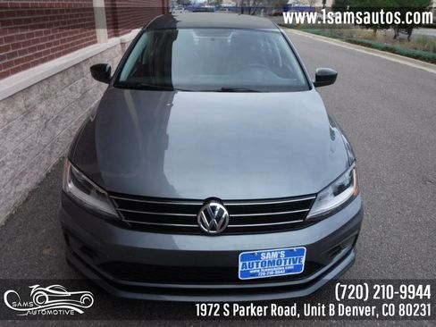 Used 2018 Volkswagen Jetta Wolfsburg Edition image 27