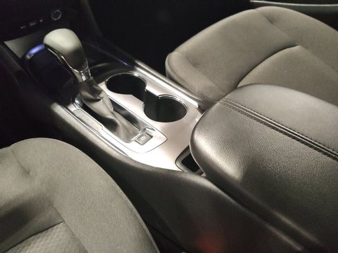 Used 2024 Chevrolet Malibu LT image 26