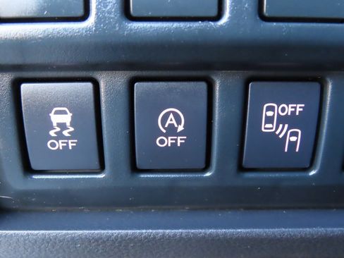 Used 2020 Subaru Forester Sport image 11