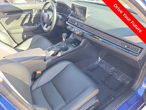 Used 2024 Honda Civic Touring image 18