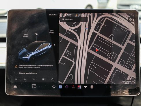 Used 2023 Tesla Model 3 Standard Range RWD image 13