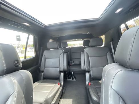 Certified 2023 Chevrolet Tahoe Z71 w/ Luxury Package AWD/4WD image 20