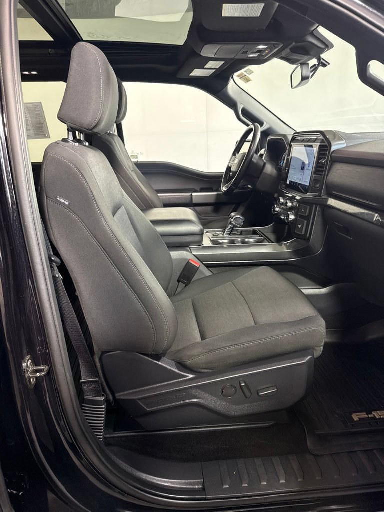 Used 2022 Ford F150 XLT w/ Equipment Group 302A High AWD/4WD image 18