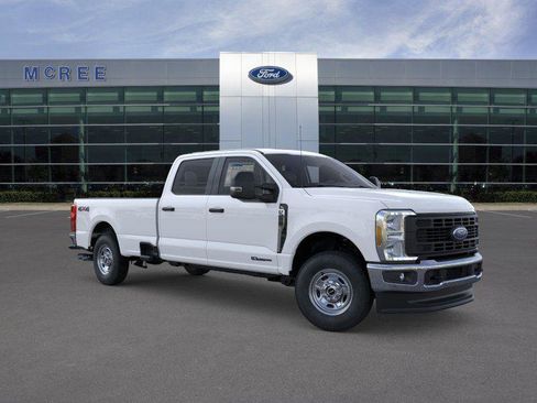 New 2026 Ford F250 XL w/ XL Chrome Package AWD/4WD image 7