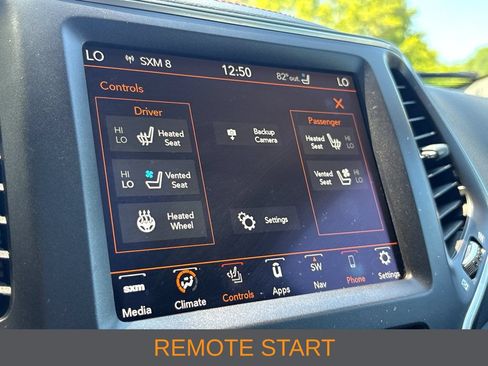 Used 2022 Jeep Cherokee Trailhawk w/ Sun, Sound & Nav Group AWD/4WD image 7