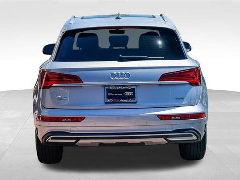 Certified 2023 Audi Q5 2.0T Premium w/ Convenience Package AWD/4WD image 6
