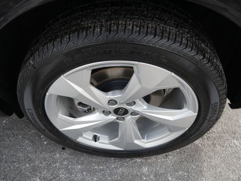 Certified 2023 Audi Q5 2.0T Premium Plus w/ Premium Plus Package image 13