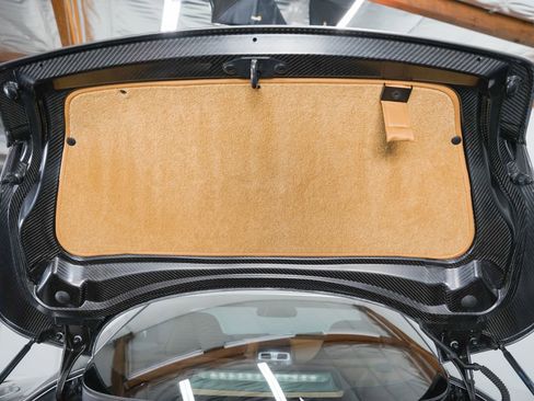 Used 2017 Aston Martin Vanquish Coupe image 50