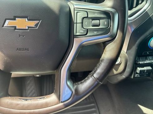 Used 2019 Chevrolet Silverado 1500 LT w/ Texas Edition AWD/4WD image 23