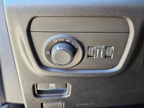 New 2026 Jeep Grand Cherokee L Altitude RWD image 14