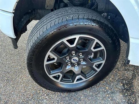 Used 2024 Ford F150 STX image 39
