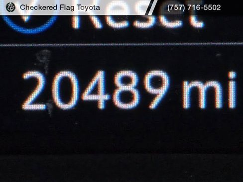 Used 2024 Cadillac XT5 Luxury image 12